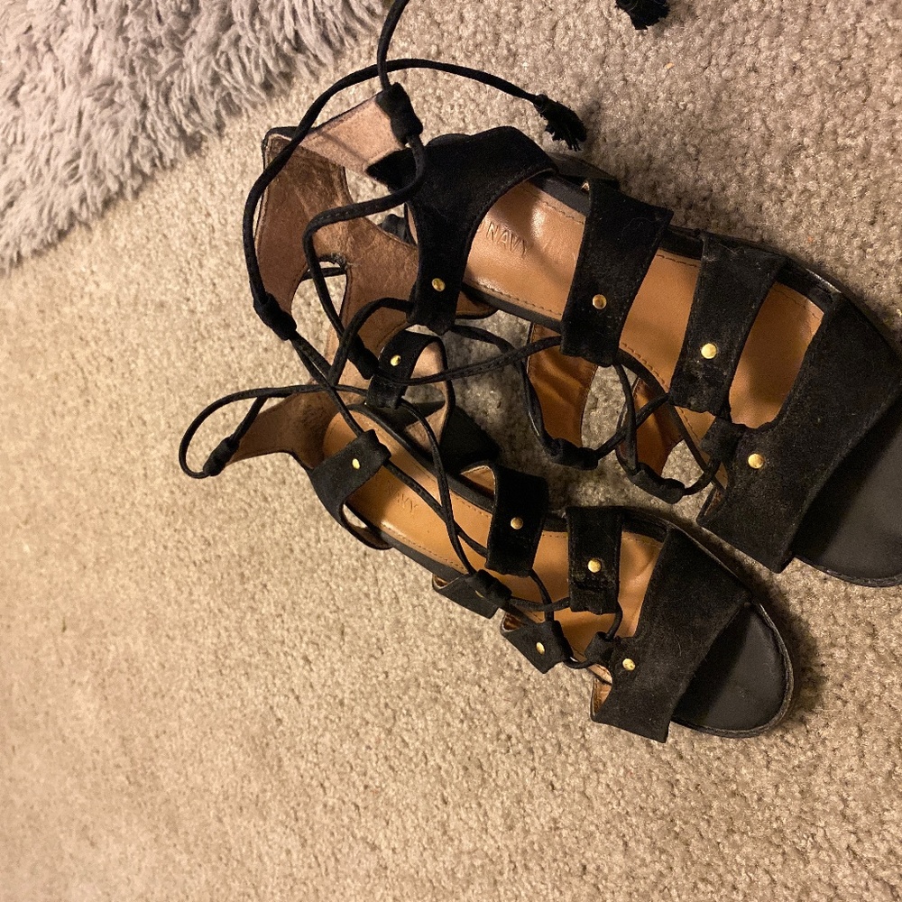 Black Old Navy heels